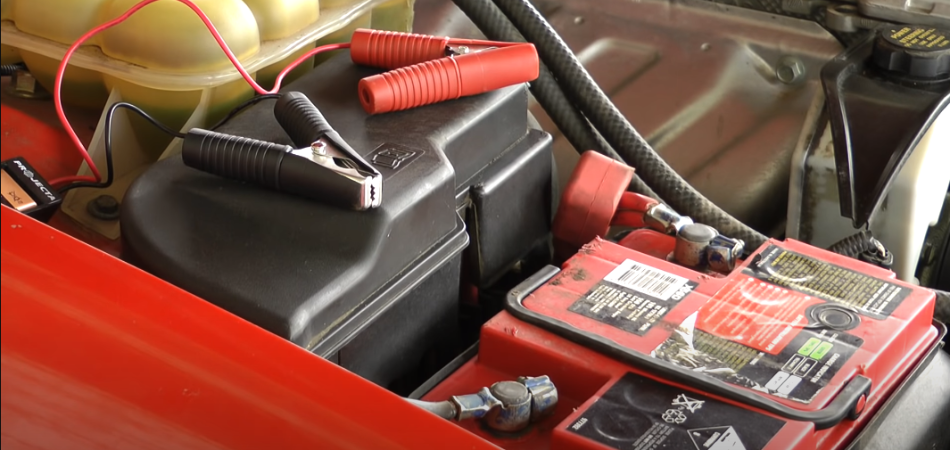 How To Change A Car Battery Without Losing Settings